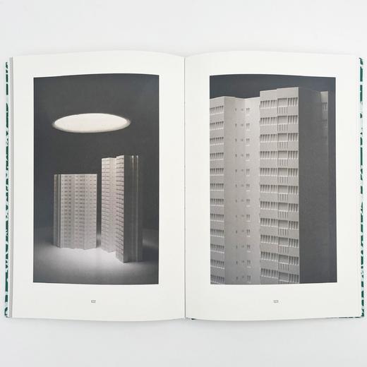 UCCA出版丨张奕满：无尽之夏 / The Endless Summer - Heman Chong 商品图4