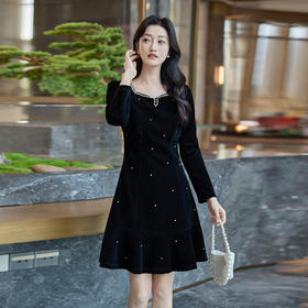 奢姿大码女装2025冬季胖妹妹镶钻丝绒长袖连衣裙气质优雅小黑裙9953870566