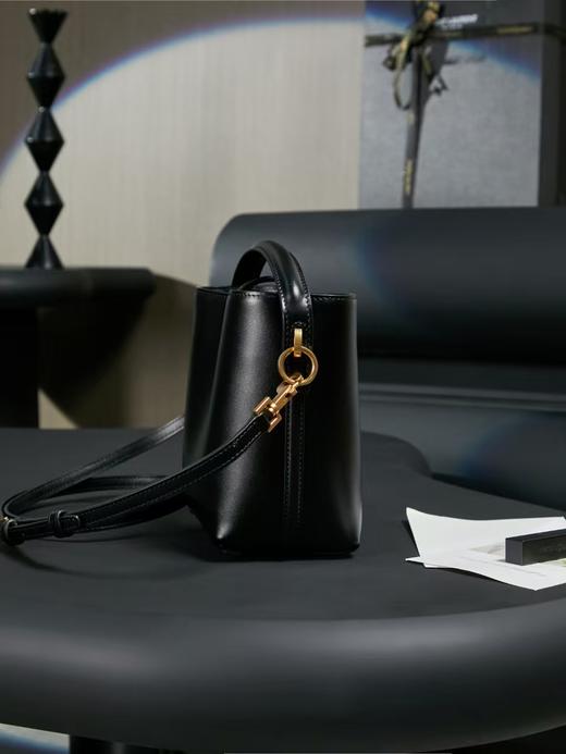 圣罗兰 亮面 水桶 mini（LZ） 商品图1