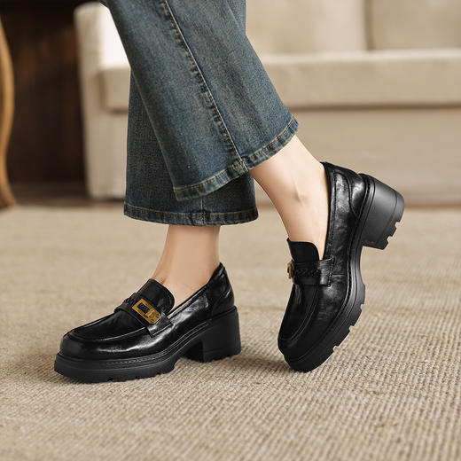 阿么手工女鞋百搭休闲一脚蹬真皮乐福鞋新款复古厚底小皮鞋6.5CM 商品图1