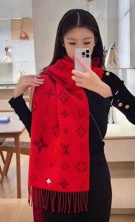 YP77-LV花卉字母山羊绒围巾流苏饰边（DSX）