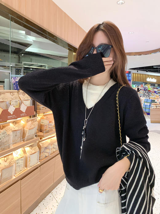 <曾小咸推荐>现货秒杀 ！微信超特价！韩系3色假两件针织衫 日常139.99 立减60 秒杀79.99！！ 商品图2