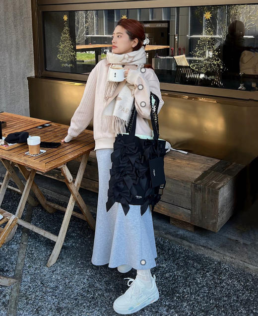 YP77-LV花卉字母山羊绒围巾流苏饰边（DSX） 商品图3