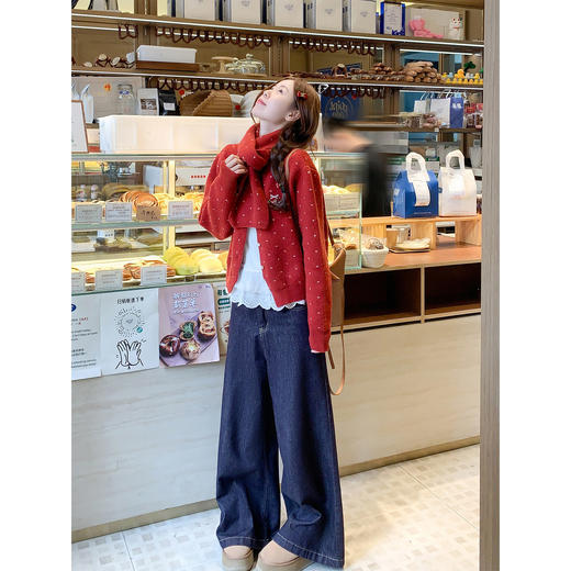 <曾小咸推荐>现货秒杀 ！微信超特价！韩系波点毛衣开衫（送围巾） 日常209.99 立减120 秒杀89.99！！ 商品图3