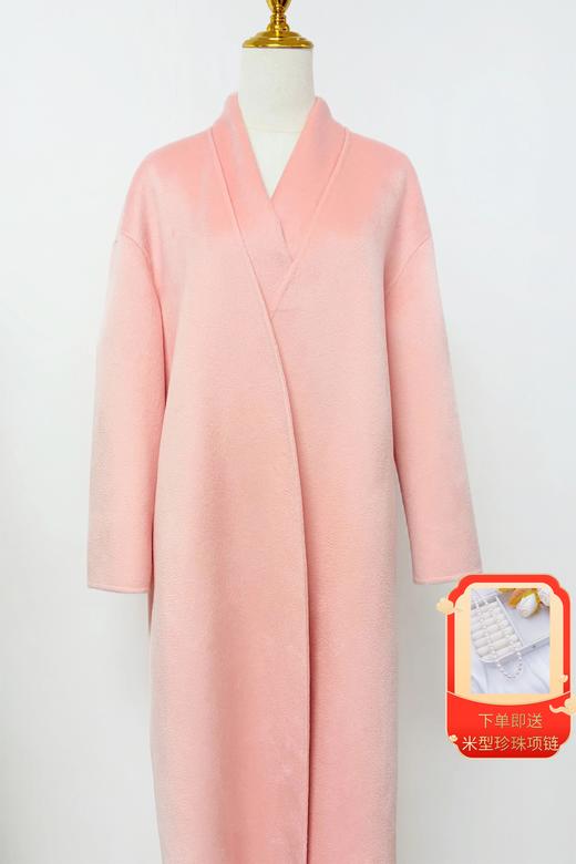 【直播大场福利】编号39 情姐同款 粉色 浴袍款 大衣 100%纯山羊绒 腰带 不退不换 商品图0