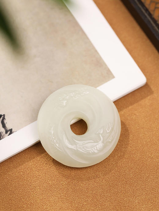 龙凤呈祥 和田玉平安扣吊坠 双面精雕国风玉佩 2026 转运情侣挂坠 商品图4