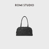 ROMISTUDIO 首饰袋 荔枝纹头层牛皮手提单肩保龄球包 RWCLP37184 商品缩略图0