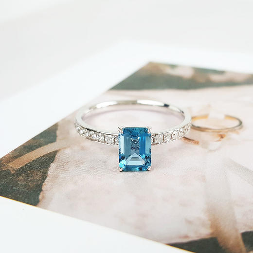 【天然正品】AU750收藏级白金镶钻镶天然超级圣玛利亚色0.950克拉海蓝宝石戒指7.09*5.04MM（皆取最大值）19.5号（戒圈可改）190126NJS21 商品图4