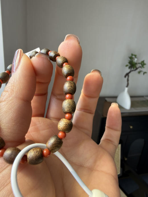 沉香鼓珠配南红小圆珠 手串儿 发顺丰到付 商品图3