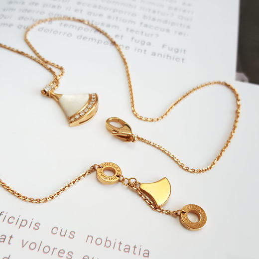 【95新】BVLGARI宝格丽DIVAS’DREAM系列358365  玫瑰金小号白贝母镶边钻扇子项链链长约44cm女士 170126NJT41 商品图6