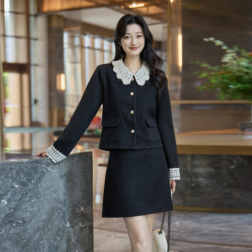 奢姿大码女装2025冬季撞色翻领袖口花边外套半裙套装小香风两件套9954970700 商品图0