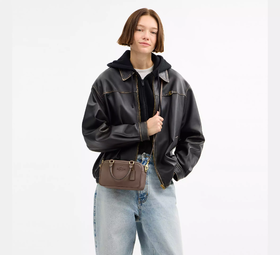 好折！Coach Satchel 带手柄斜挎包 只要￥1299直邮到手