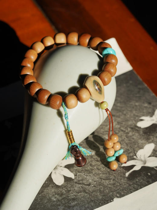 老山檀猛犸牙念珠 商品图0