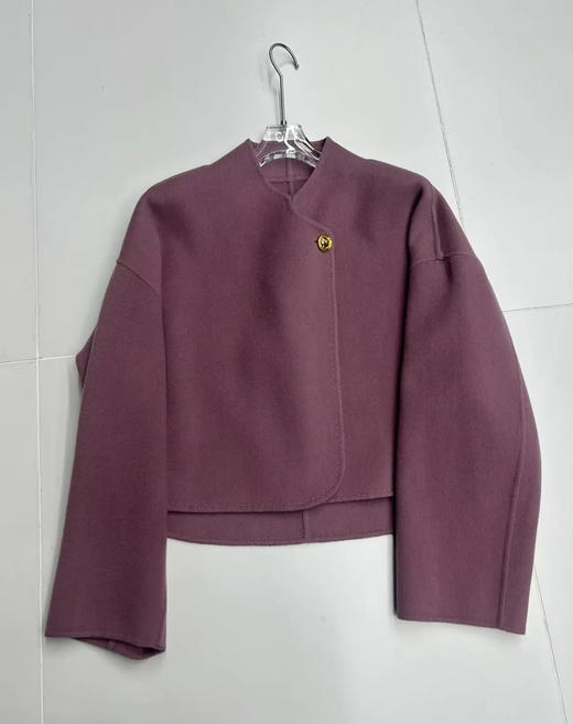 轻奢极简风圆领一粒扣短款羊绒羊毛外套（禁止水洗） 商品图6