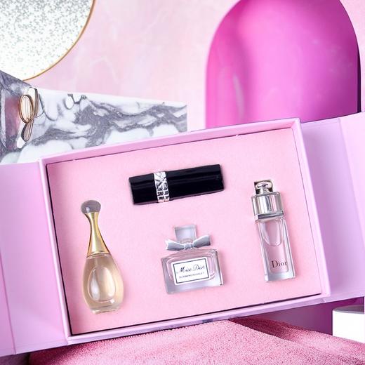 【送礼袋】Dior迪奥甜心爱恋礼盒四件套（真我5ml+甜心5ml+魅惑5ml+999口红1.5g ）一般贸易 商品图4
