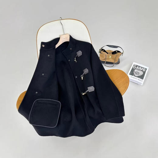 【来点不一样的】柜6400+！100绵羊毛复古立领皮革金属搭扣双面呢大衣毛呢外套女冬款！ 商品图3