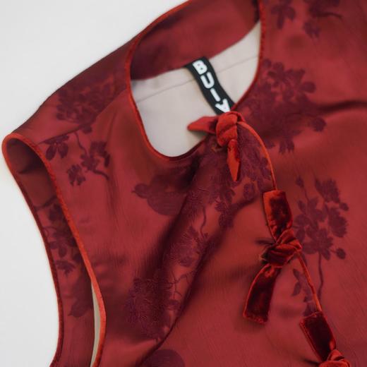 迟暮冬.圆领丝绒包边马甲 商品图0