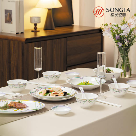 32头兰径寻芳骨瓷釉中餐具 商品图5