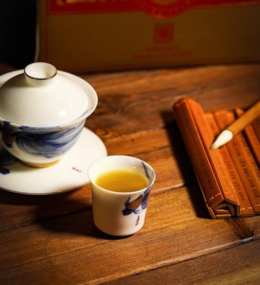 华祥苑-300g如意白茶饼•寿眉 贡茶级礼盒装 商品图1