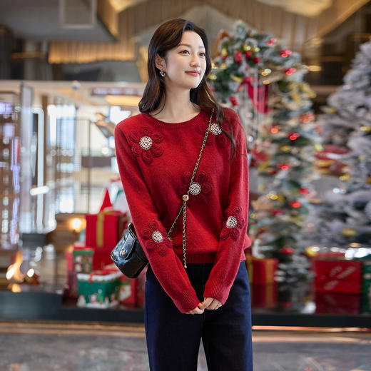 奢姿大码女装2025冬季胖妹妹时尚花朵装饰针织衫气质甜美显瘦上衣9854635277 商品图4