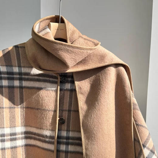 【来点不一样的】独家~高段位！重磅限定！2026复古千金感气质两面穿大衣围巾双面呢斗篷！ 商品图1