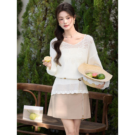 鹿向南「山茶叙春」法式镂空浅杏色慵懒感针织衫女春新款长袖上衣 商品图2