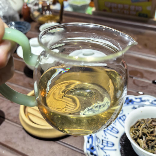 【易武之巅-弯弓樶大顶端大单株！】2023年头春头采，一类高杆古树！仅此一棵，仅有3.2kg！仅限内部老顾客抢购！！ 商品图2