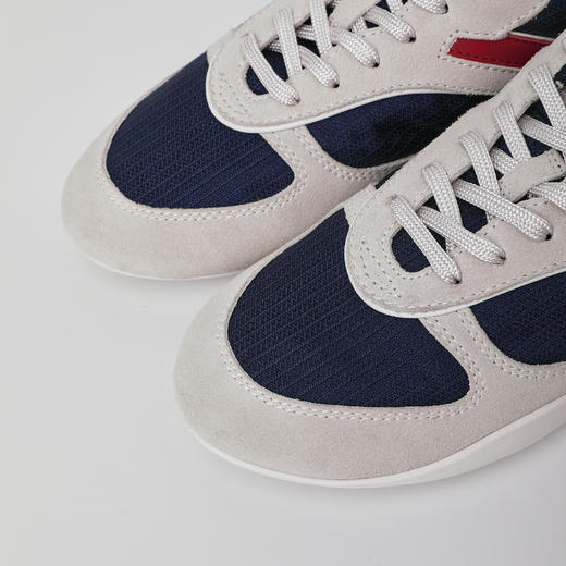 ROMI STUDIO牛反绒皮拼牛皮丝柔感拼色复古阿甘运动鞋 RWCLP37081 商品图2