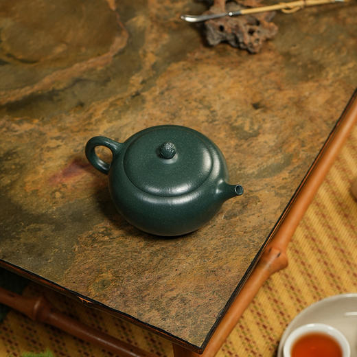 龙德堂陶艺 汤宣武 作品《水仙西施》苏门答腊青 220cc 库存请咨询客服 商品图3