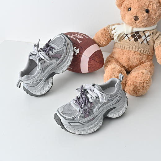 经典鲨2026春季专柜新品韩版网面系带透气舒适显高老爹鞋女KW505-617011 商品图3