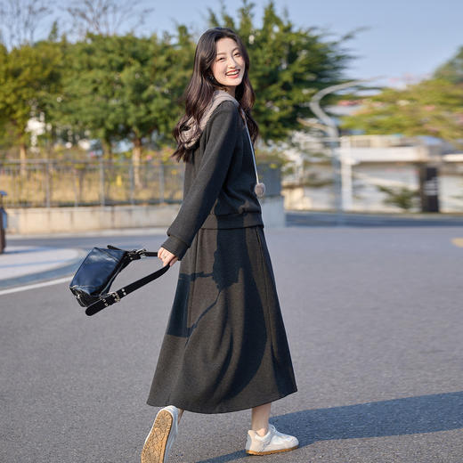 奢姿大码女装2025冬季抽绳减龄连帽件套胖妹妹松紧时尚休闲套装9954935255 商品图3