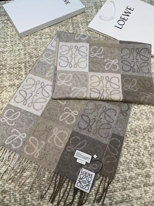 YP73-新款罗意威棋盘围巾（DSX） 商品图1