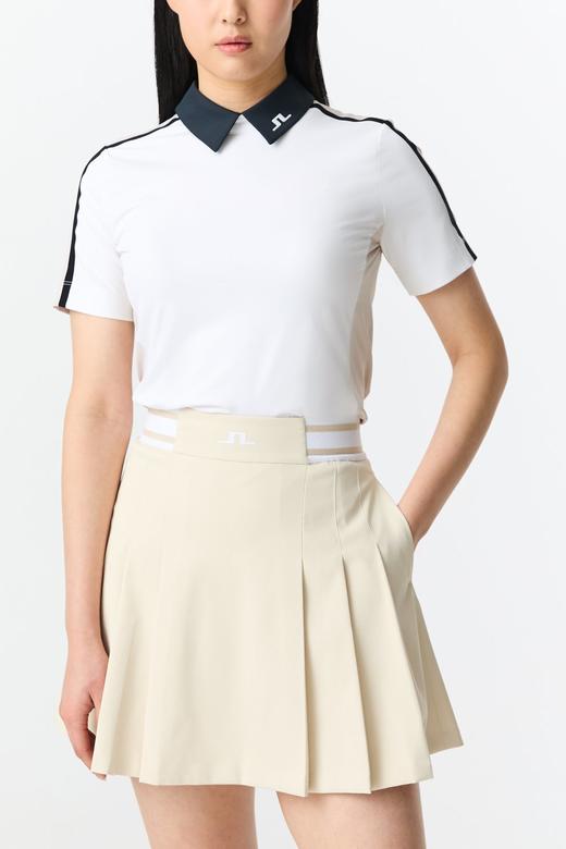 JL家新款女士撞色短袖来啦！本季新款❗️非常有他家风格的款式，当季主推的日常基础款，上身非常高级大气，不同于前两年全部追求廓形宽松的版型，最近几季的版型都更显瘦舒适，到底有多好穿，你们自己来体会 ！ 商品图7