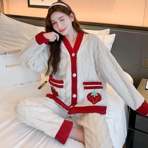 【超暖超美❗️珊瑚绒开衫套装】冬季加绒加厚睡衣，甜美可爱风女士睡衣睡裤，加厚保暖乌龙桃家居服 商品图0