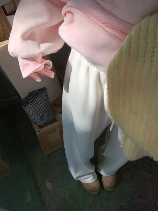 <曾小咸推荐>现货秒杀 ！微信超特价 连帽刺绣宽松加绒卫衣 日常209.99 立减120 秒杀89.99！！ 商品图8