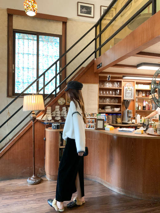 <曾小咸推荐>现货秒杀 ！微信超特价！2色韩系撞色毛衣 日常169.99 立减80 秒杀89.99！ 浅灰色休闲裤秒杀79.99！！ 商品图11