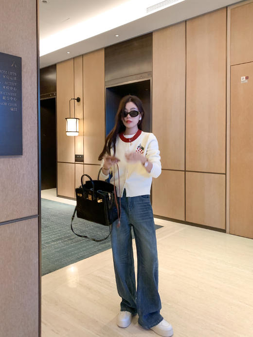 <曾小咸推荐>现货秒杀 ！微信超特价！撞色毛衣开衫 日常189.99 立减100 秒杀89.99！！ 商品图5