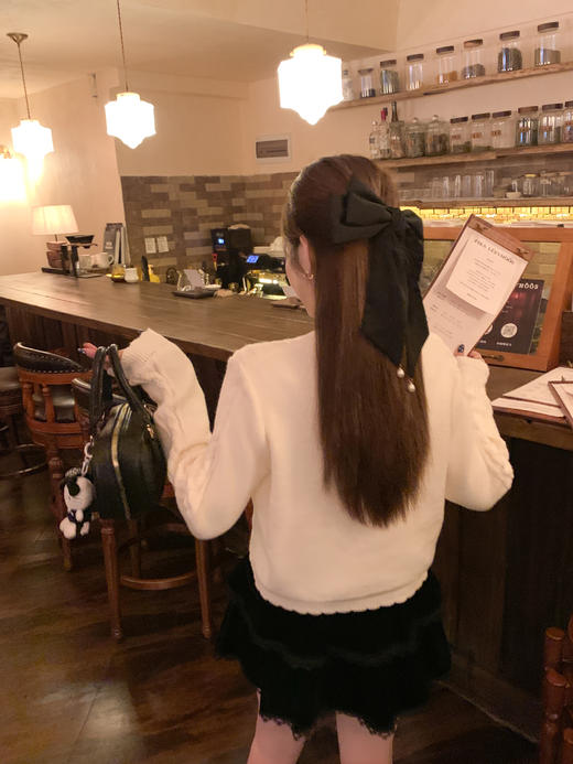 <曾小咸推荐>现货秒杀 ！微信超特价！立体蝴蝶结短款毛衣 日常209.99 立减120 秒杀89.99！！ 商品图6