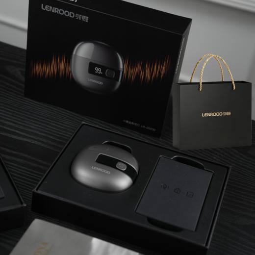 品牌直发！【邻鹿星际小魔盒剃须刀，免费试用15天】送礼品袋！搭载数字电量显示、磁吸浮动刀头，支持全身水洗，兼具高颜与迷你便携送礼 商品图0