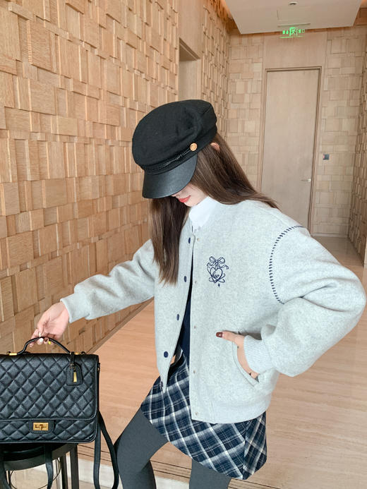 <曾小咸推荐>现货秒杀 ！微信超特价！ 刺绣棒球服外套 日常289.99 立减150 秒杀139.99！！ 商品图5