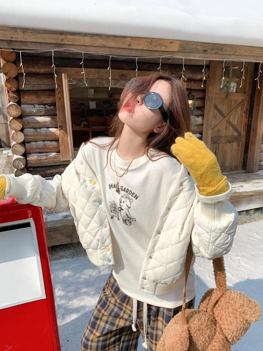 <曾小咸推荐>现货秒杀 ！微信超特价！字母刺绣翻领菱格短外套 日常289.99 立减140 秒杀149.99！！ 商品图12