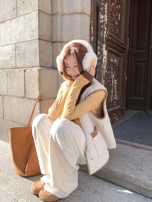 <曾小咸推荐>现货秒杀 ！微信超特价！皮毛一体羊羔毛马甲 日常218.88 立减118.89 秒杀99.99！！白色刺绣毛衣 秒杀89.99！ 商品图13