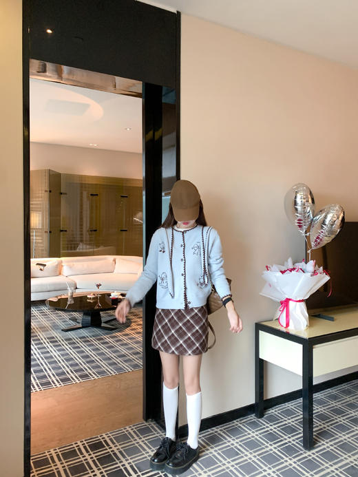 <曾小咸推荐>现货秒杀 ！微信超特价！刺绣毛衣开衫 日常199.99 立减110 秒杀89.99！！ 商品图6