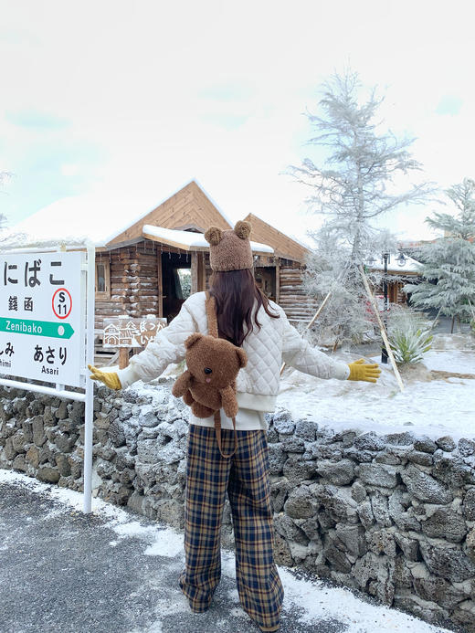 <曾小咸推荐>现货秒杀 ！微信超特价！字母刺绣翻领菱格短外套 日常289.99 立减140 秒杀149.99！！ 商品图6