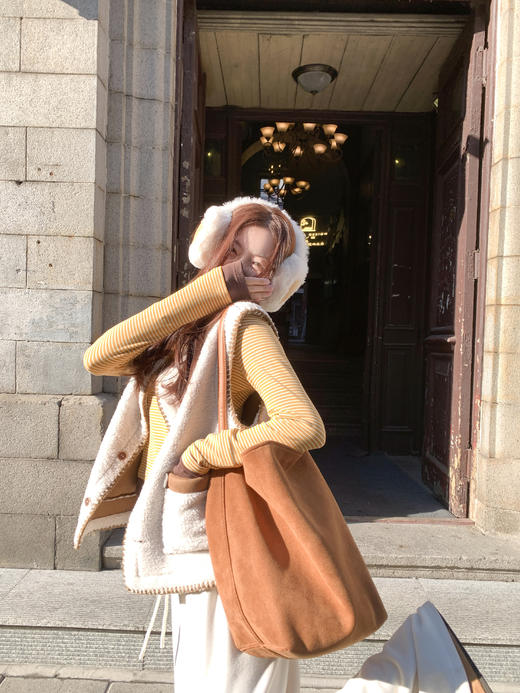 <曾小咸推荐>现货秒杀 ！微信超特价！皮毛一体羊羔毛马甲 日常218.88 立减118.89 秒杀99.99！！白色刺绣毛衣 秒杀89.99！ 商品图14