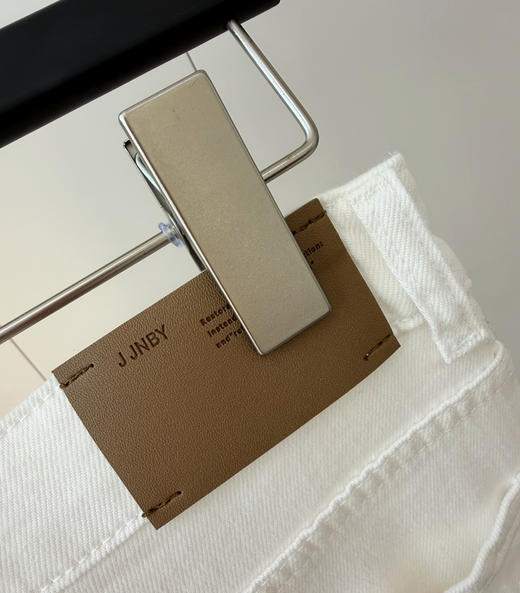 江南布衣白色牛仔裤 商品图8