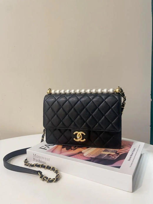 Chanel cf ss19 黑金 羊皮 限量 珍珠 豆腐包 商品图0