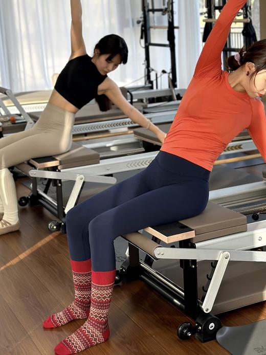 .一盒5双装！！礼盒装费尔岛提花袜，UGG马年限定红袜   一盒5双费尔岛袜 商品图3