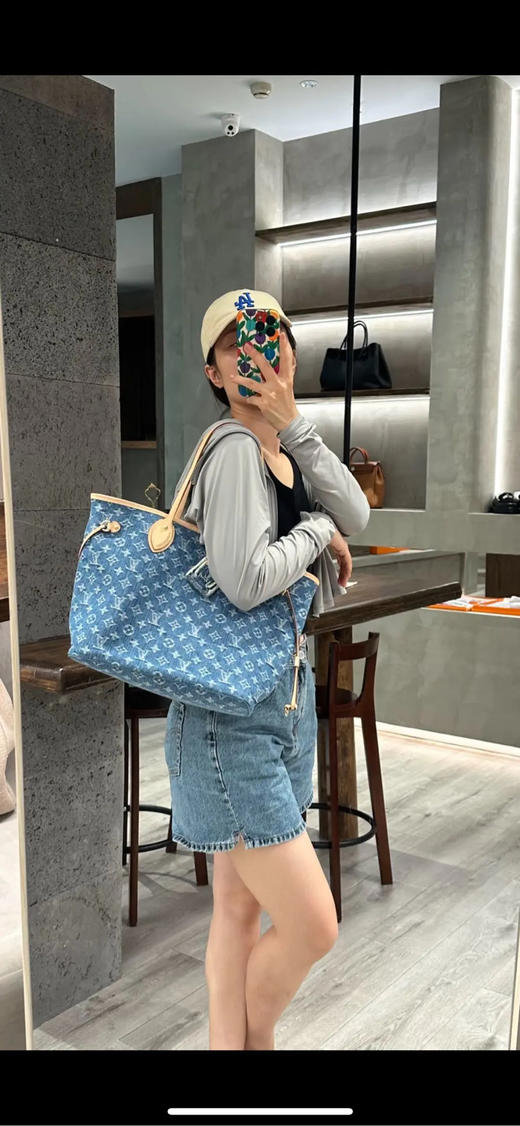 LV Neverfull 中号 蓝色 老花 丹宁拼植鞣革  购物袋 商品图3
