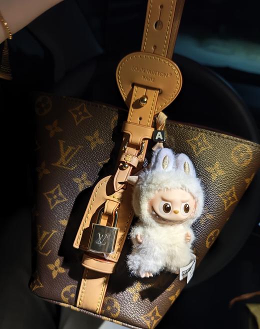 海外邮寄可扫芯片原版皮allinBB发财水桶包 商品图2